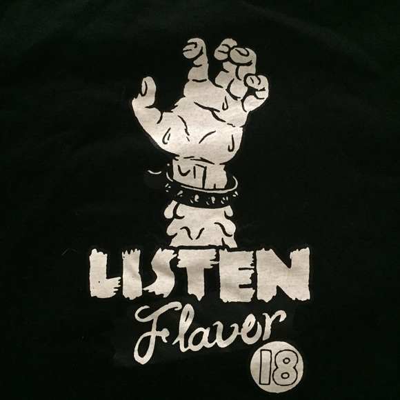 Listen Flavor Creepy, Horror Tee - Picture 4 of 4